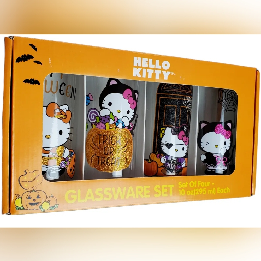 Hello Kitty Set Of Four Glassware! Halloween Edition!